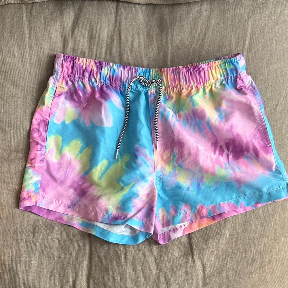 Colorful Tie-Dye Women's Athletic Shorts